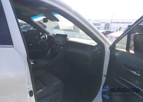 2021 Toyota Venza Xle из США, поврежденный, VIN JTEAAAAHXMJ085789